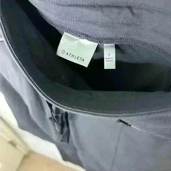 Athleta Farallon Athletic Grey Front Zipper Pockets Jogger Pants Size S - Picture 5 of 6